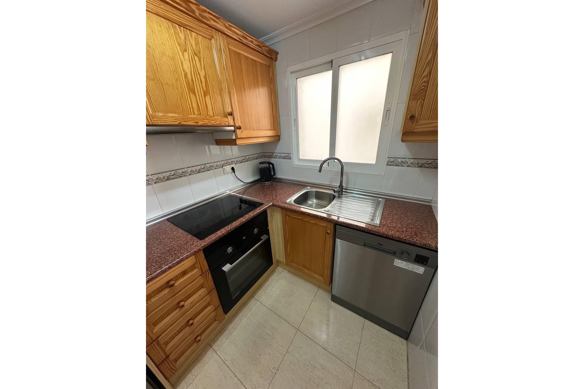 Resale - Apartment -
Torrevieja - Centro
