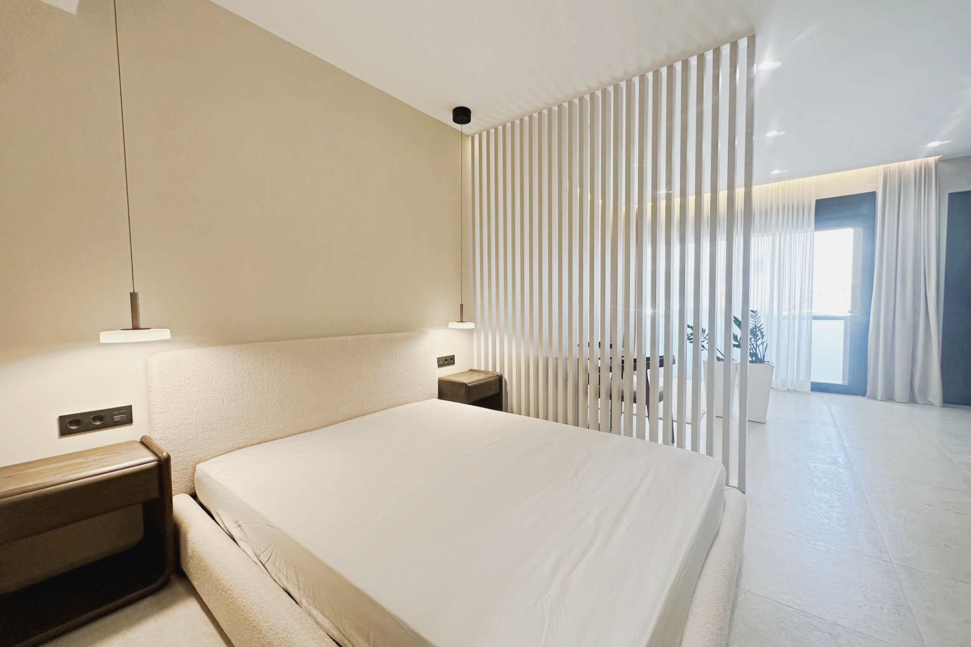 Resale - Apartment -
Torrevieja - Centro