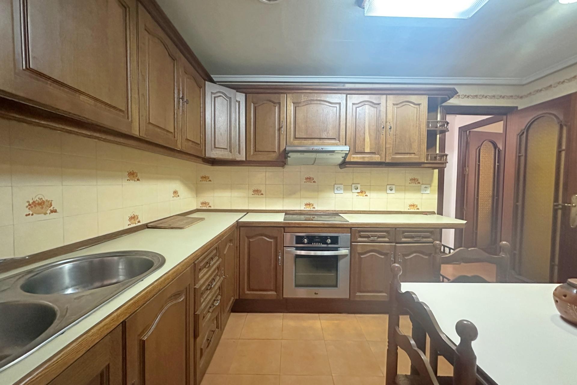 Resale - Apartment -
Torrevieja - Centro