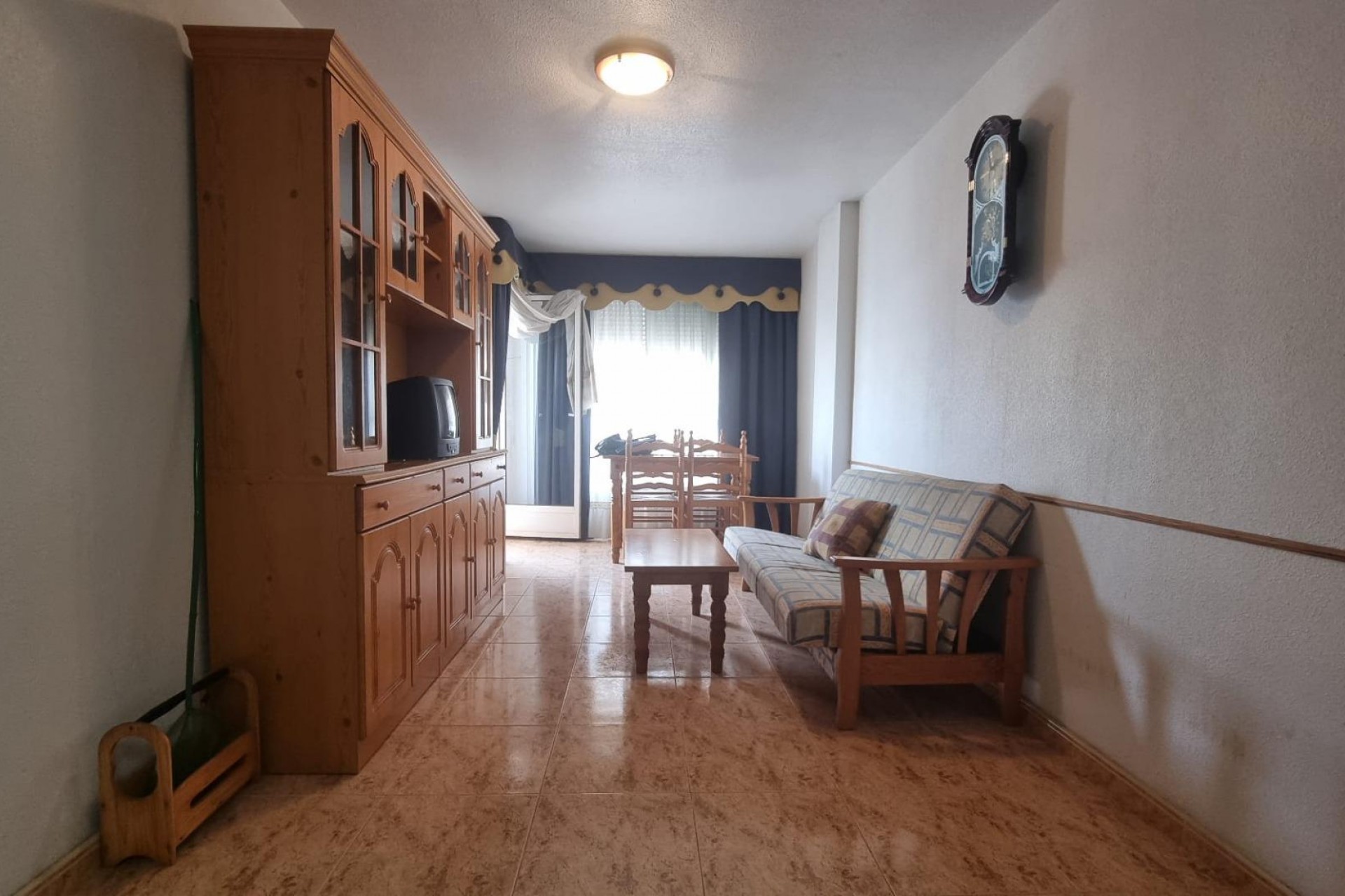 Resale - Apartment -
Torrevieja - Centro
