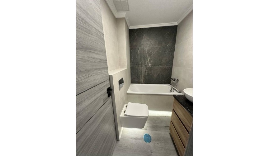 Resale - Apartment -
Torrevieja - Centro