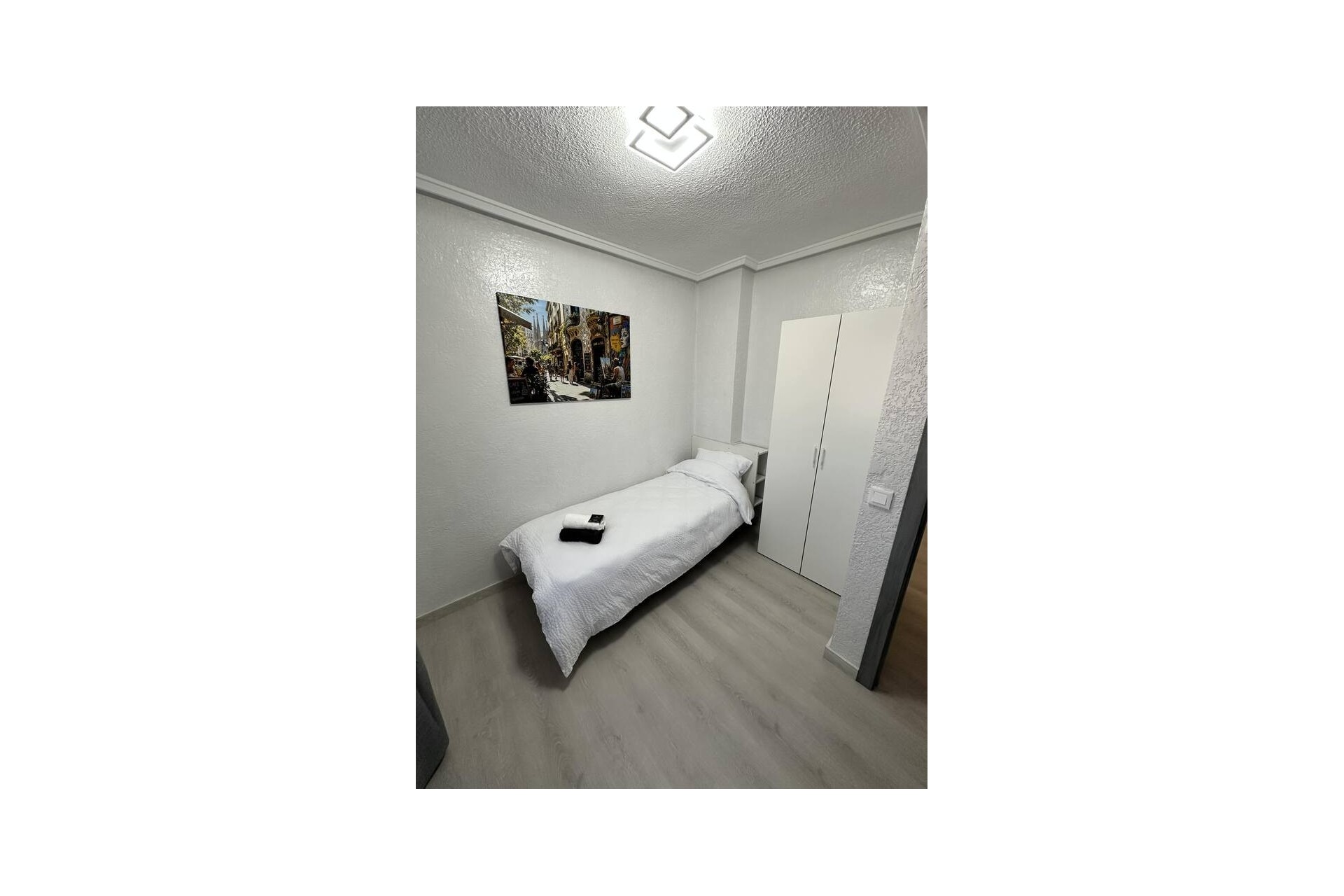 Resale - Apartment -
Torrevieja - Centro