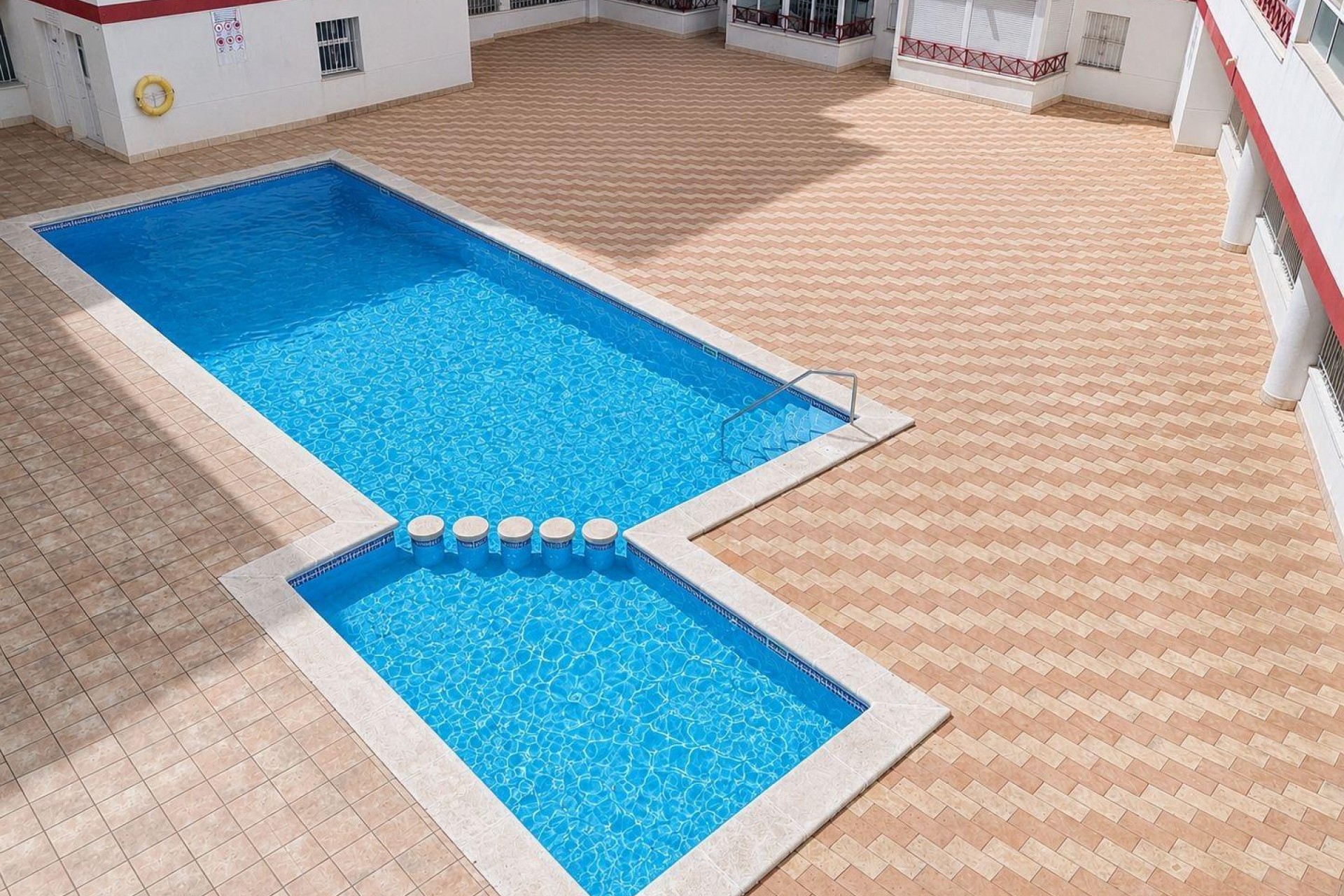 Resale - Apartment -
Torrevieja - Centro