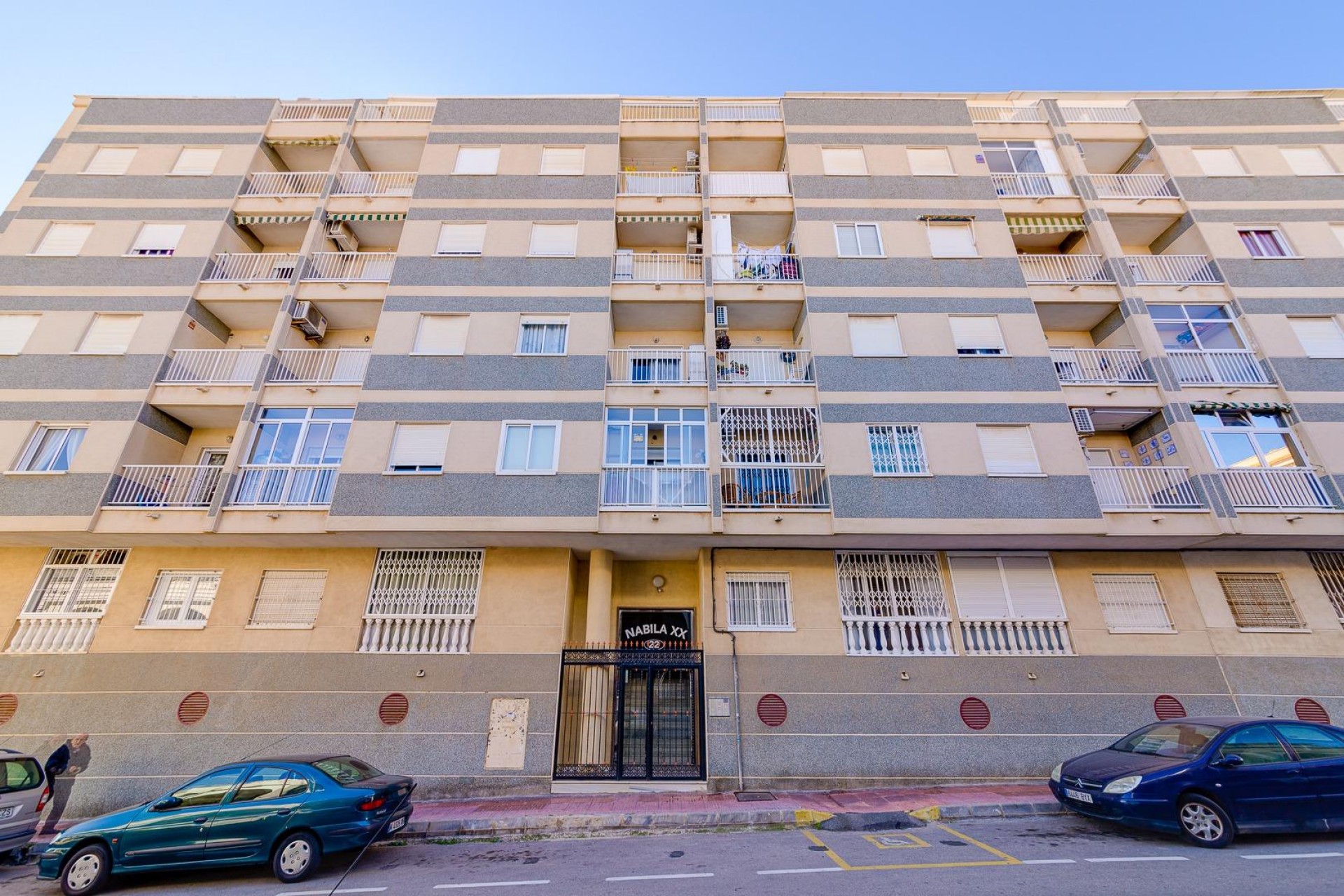 Resale - Apartment -
Torrevieja - Centro