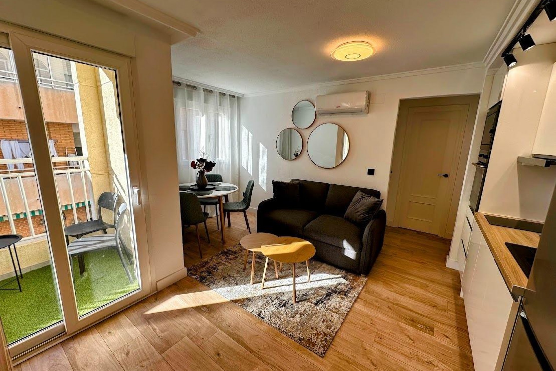 Resale - Apartment -
Torrevieja - Centro
