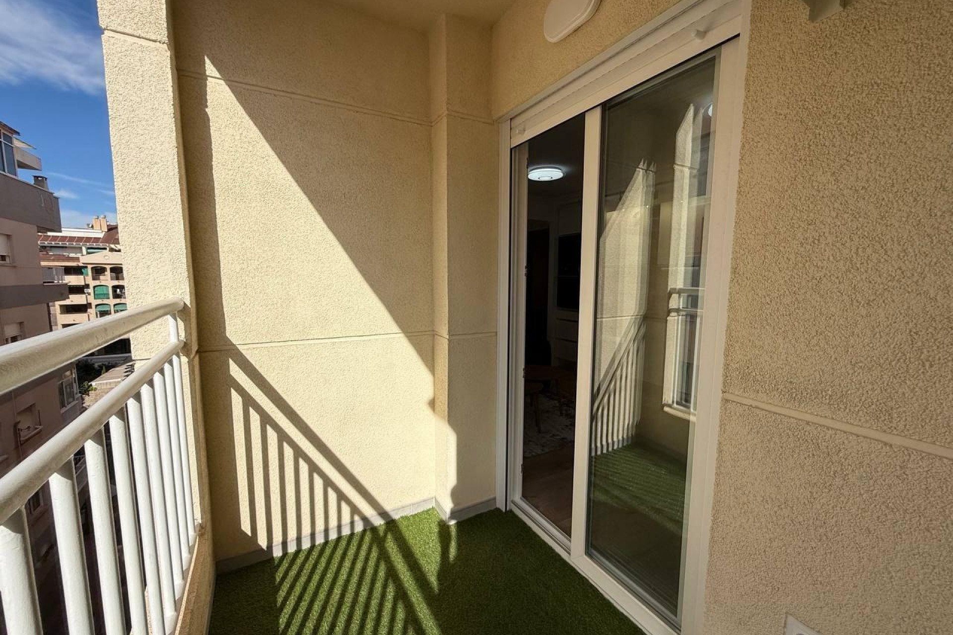 Resale - Apartment -
Torrevieja - Centro