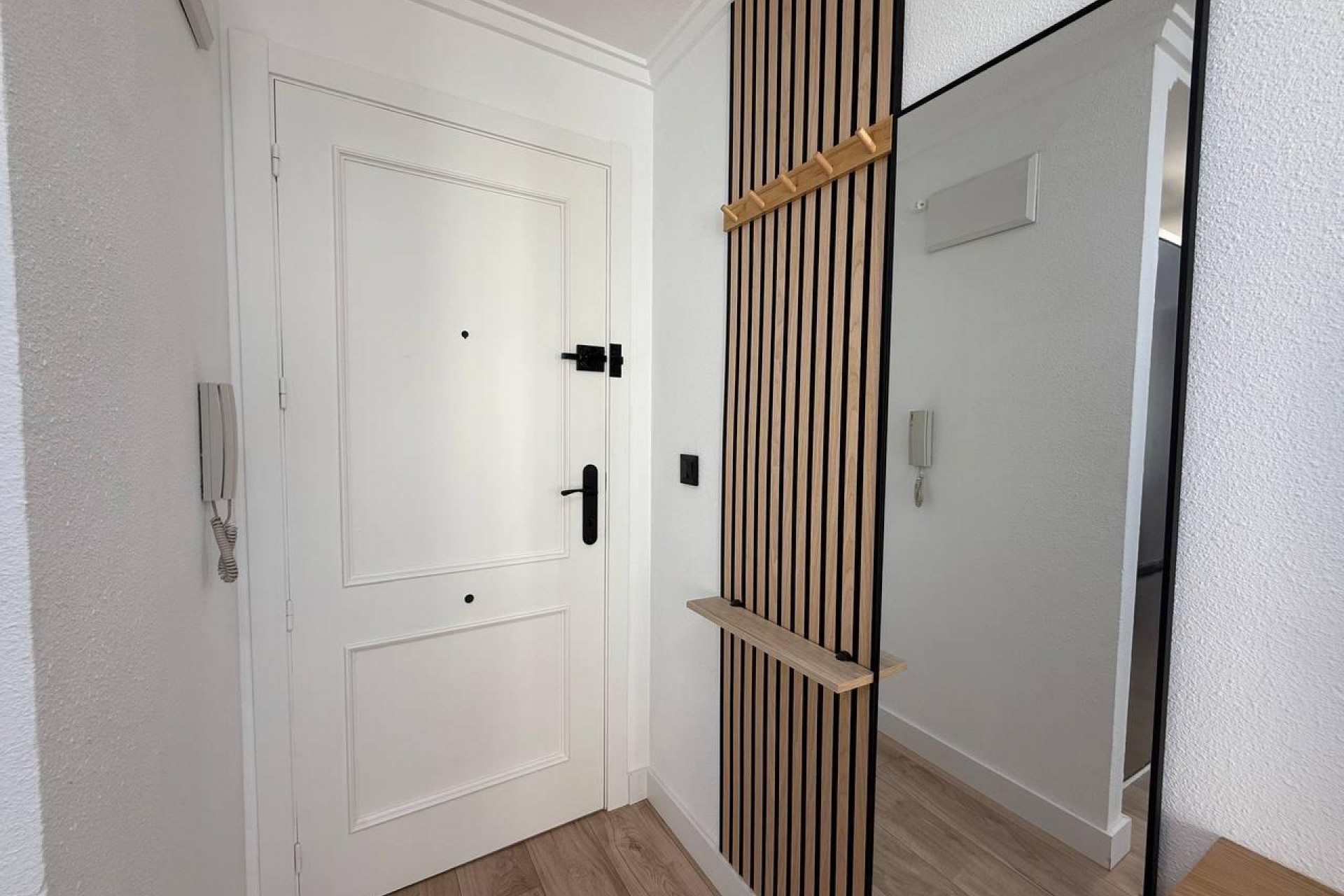 Resale - Apartment -
Torrevieja - Centro