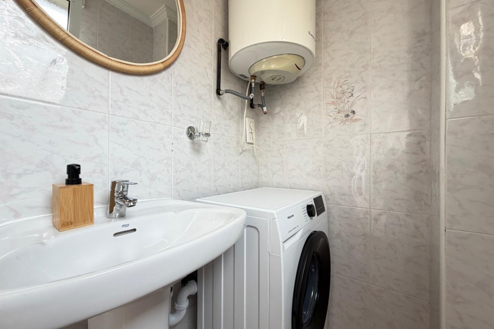 Resale - Apartment -
Torrevieja - Centro