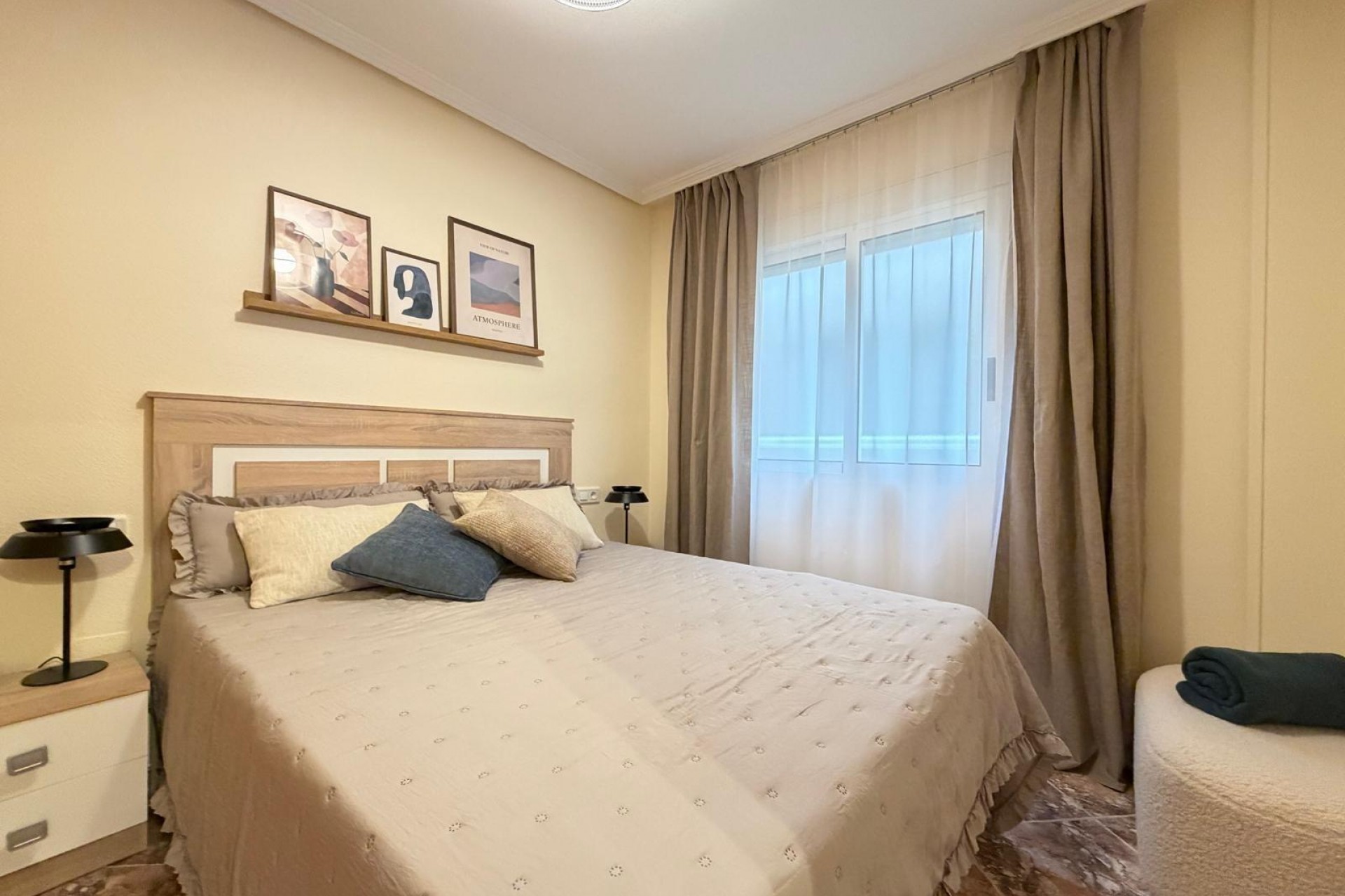 Resale - Apartment -
Torrevieja - Centro
