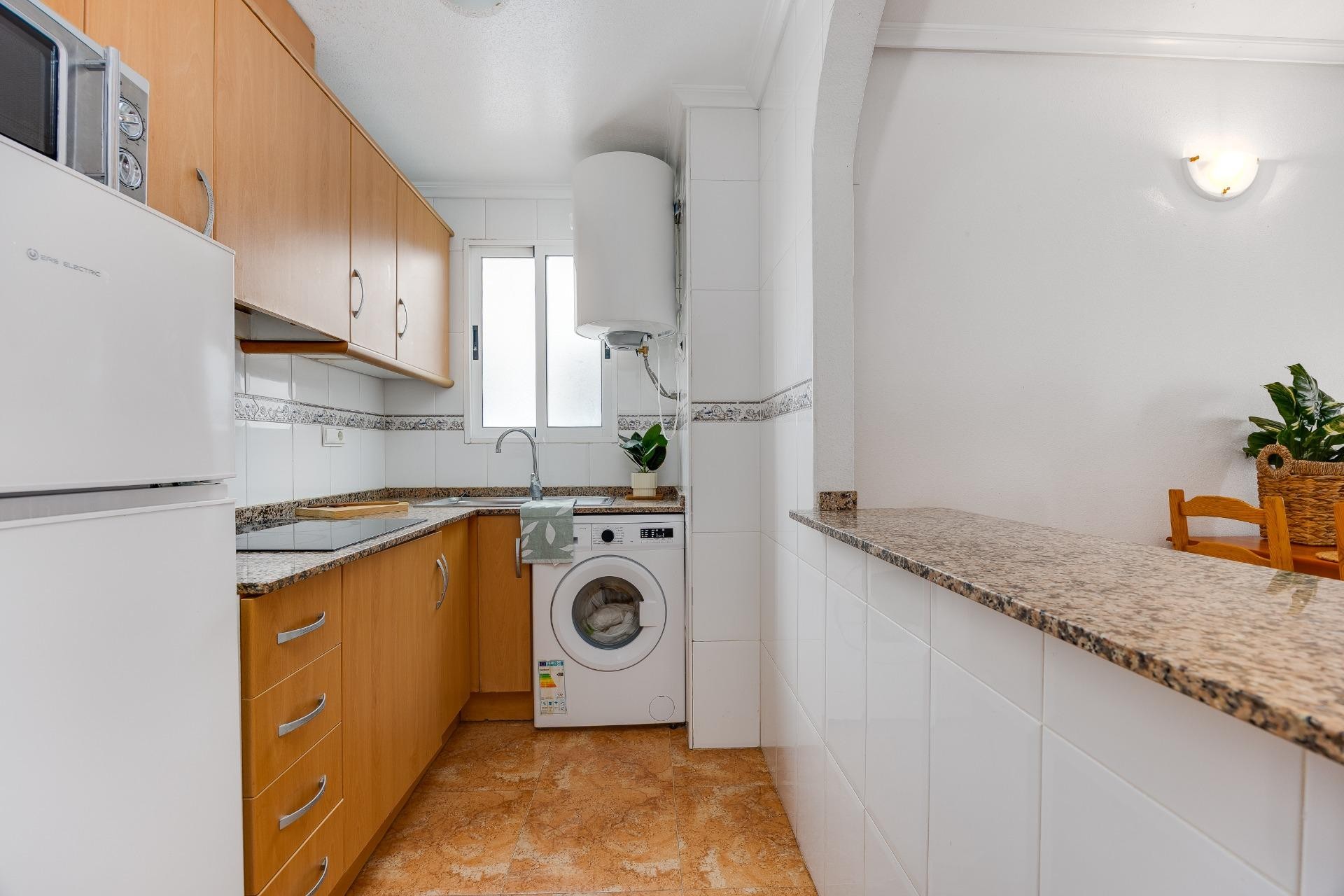 Resale - Apartment -
Torrevieja - Centro