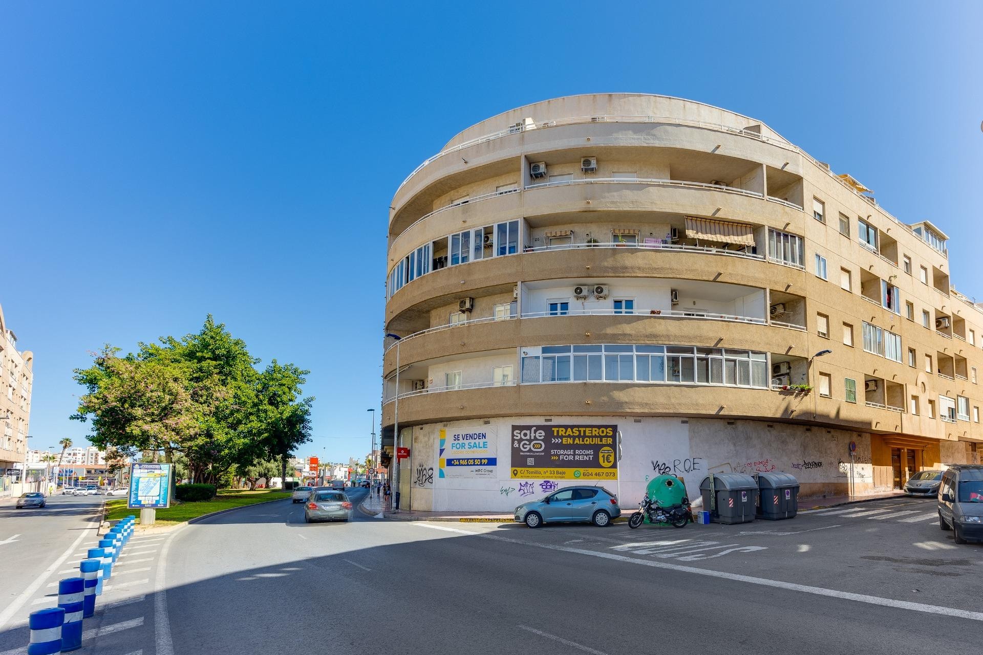 Resale - Apartment -
Torrevieja - Centro