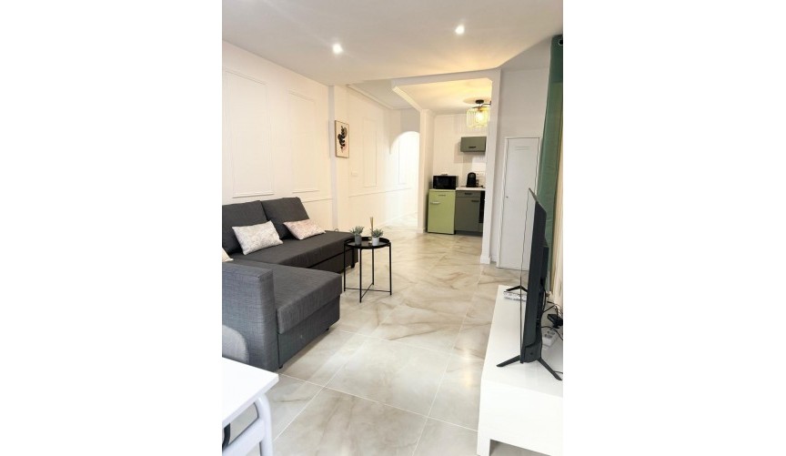 Resale - Apartment -
Torrevieja - Centro