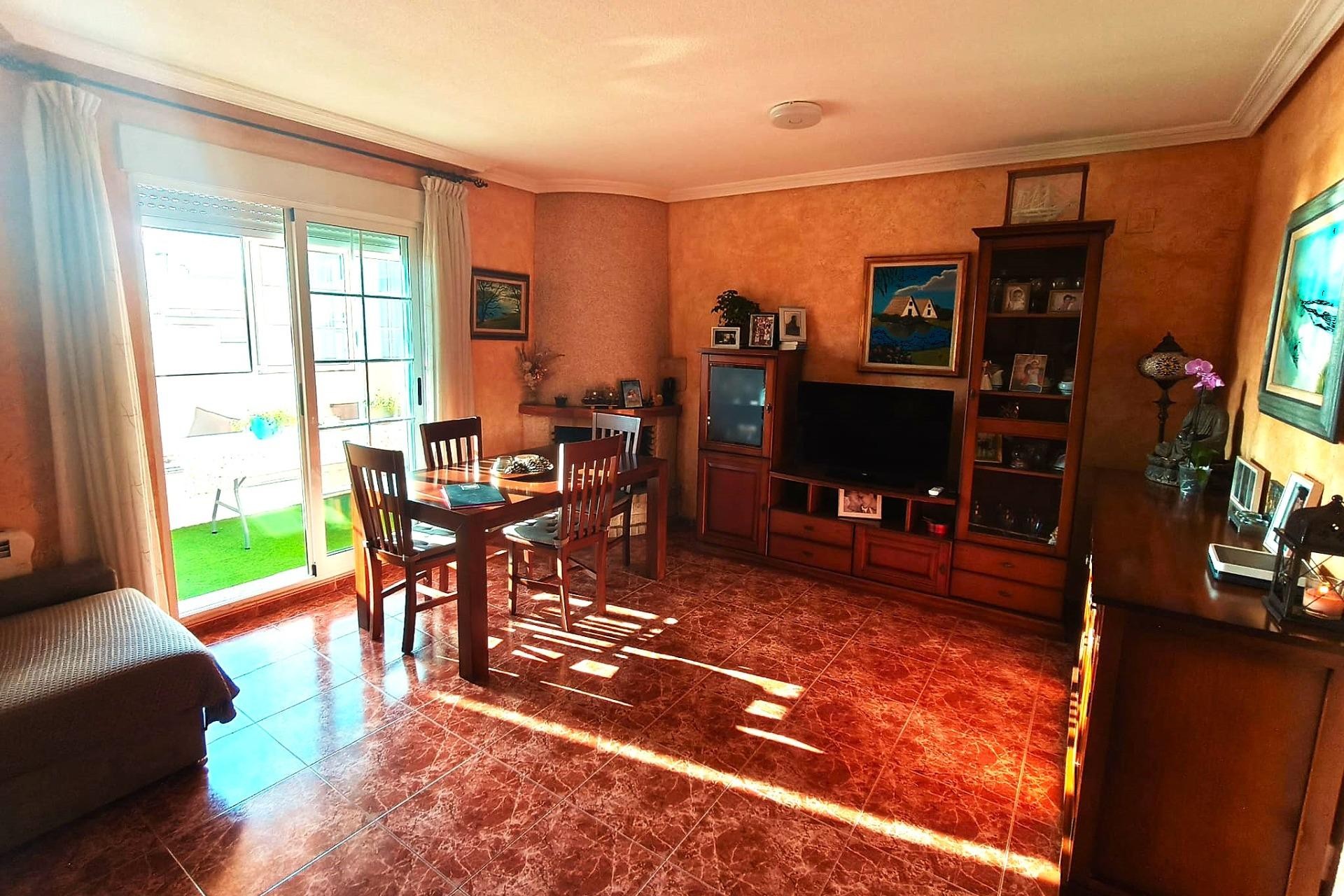 Resale - Apartment -
Torrevieja - Centro