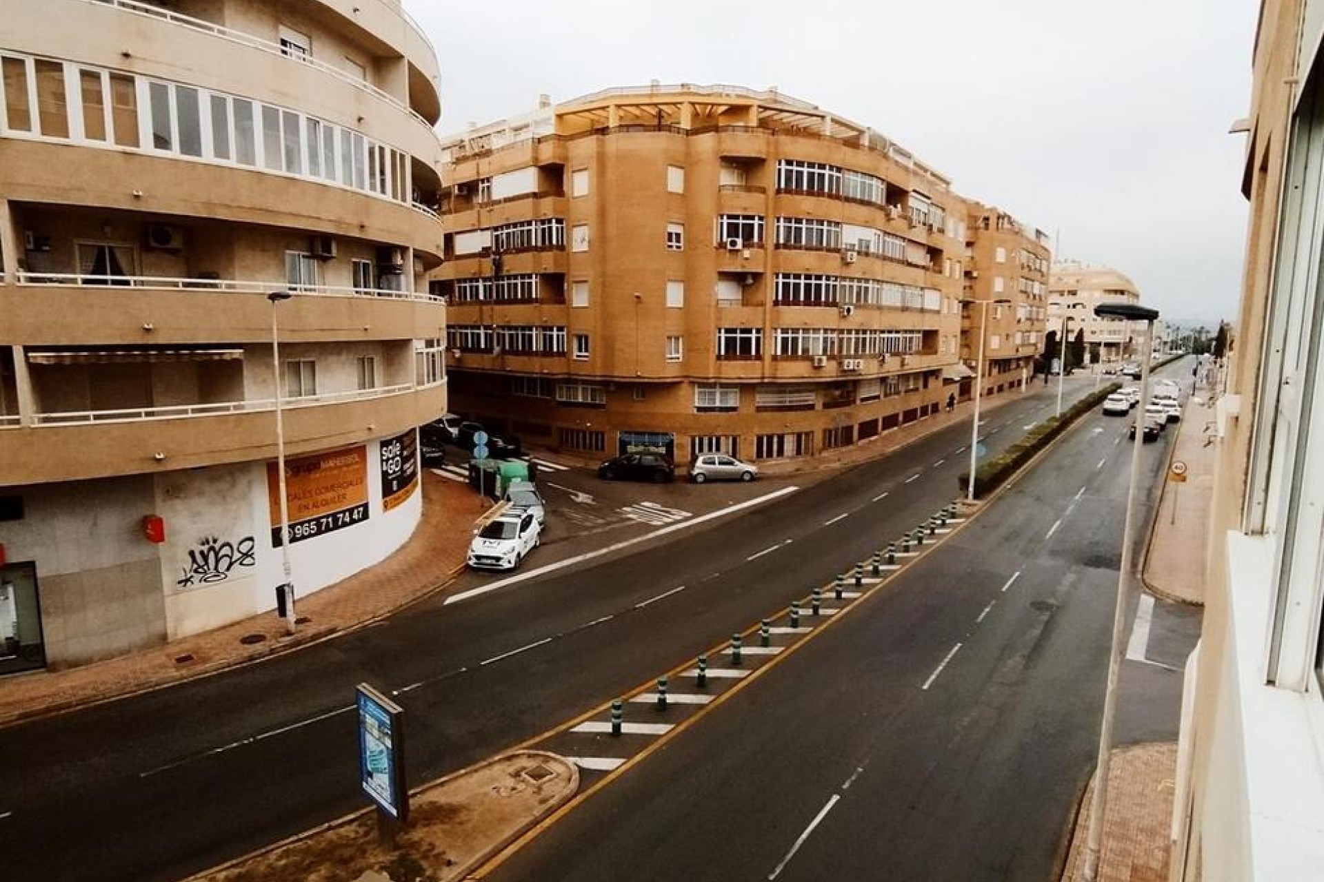 Resale - Apartment -
Torrevieja - CORTES VALENCIANAS