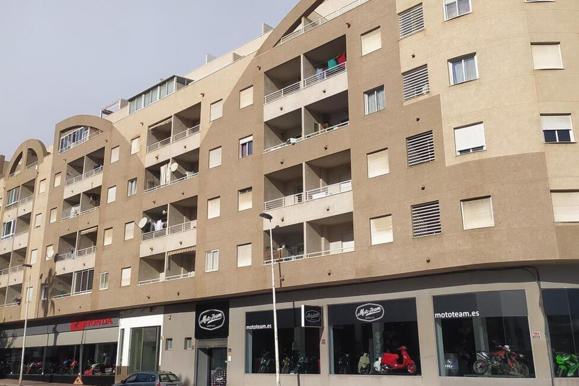 Resale - Apartment -
Torrevieja - CORTES VALENCIANAS