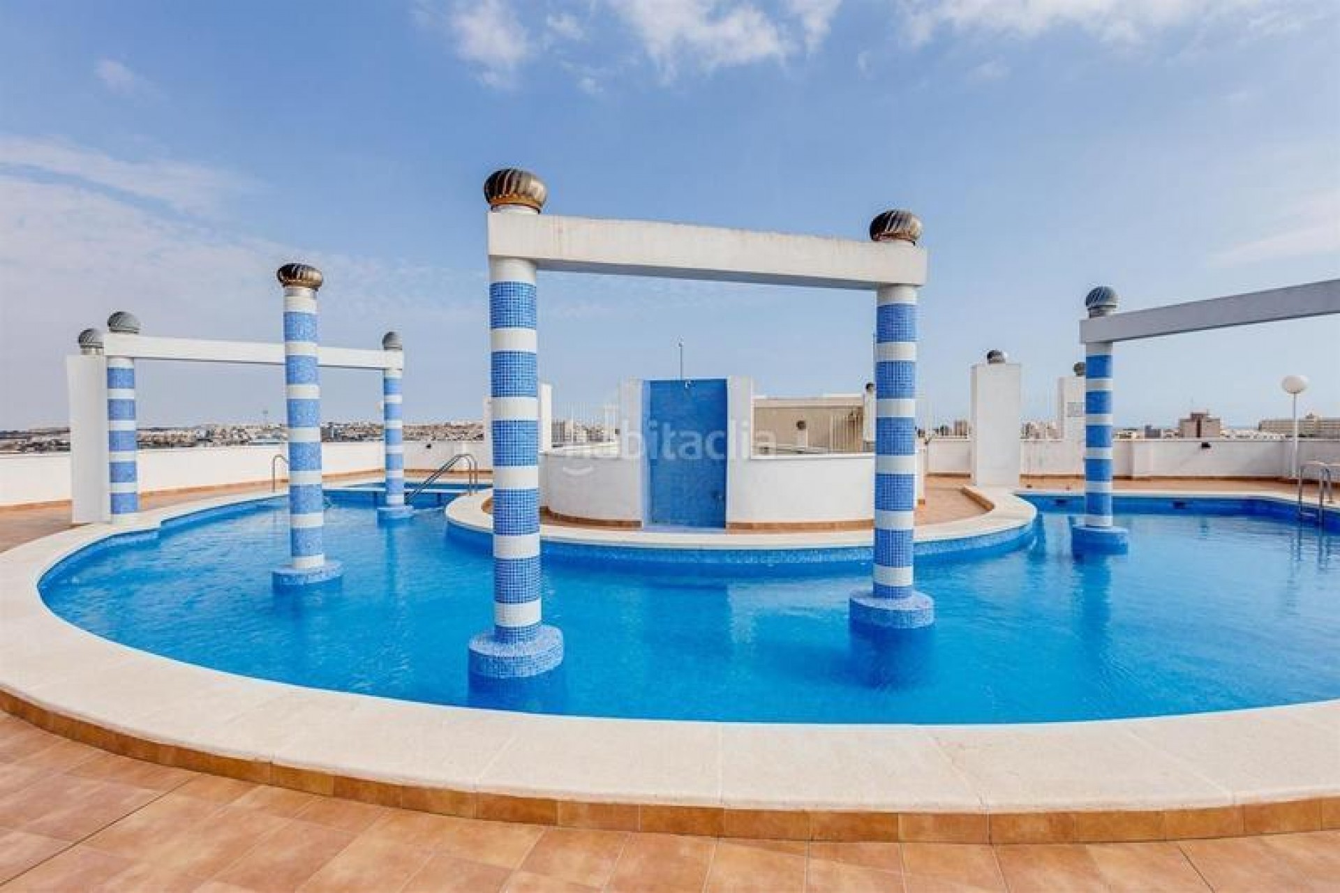 Resale - Apartment -
Torrevieja - CORTES VALENCIANAS