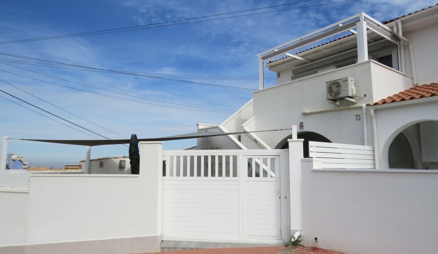 Resale - Apartment -
Torrevieja - Costa Blanca