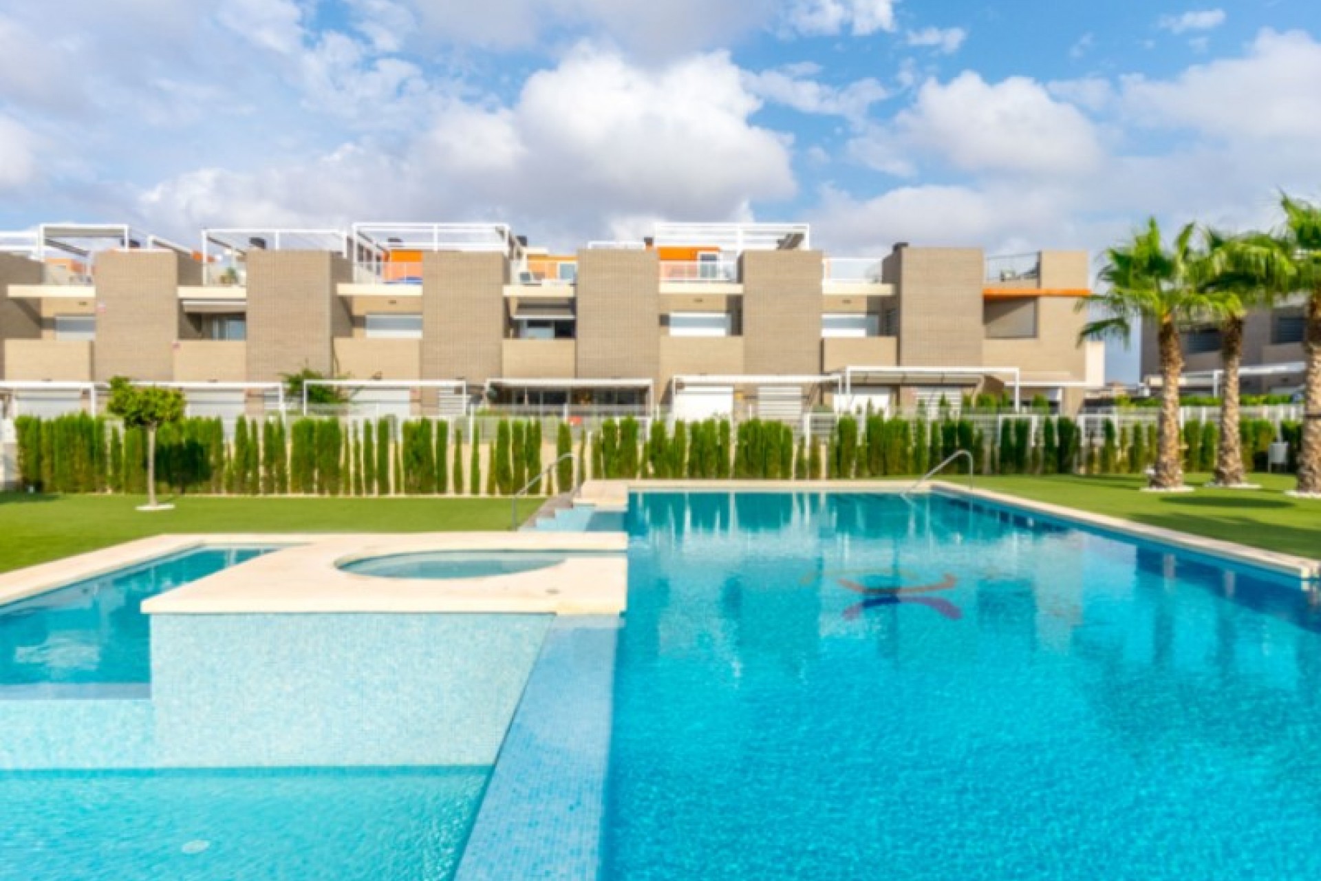 Resale - Apartment -
Torrevieja - Costa Blanca