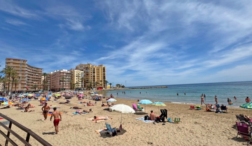 Resale - Apartment -
Torrevieja - Costa Blanca