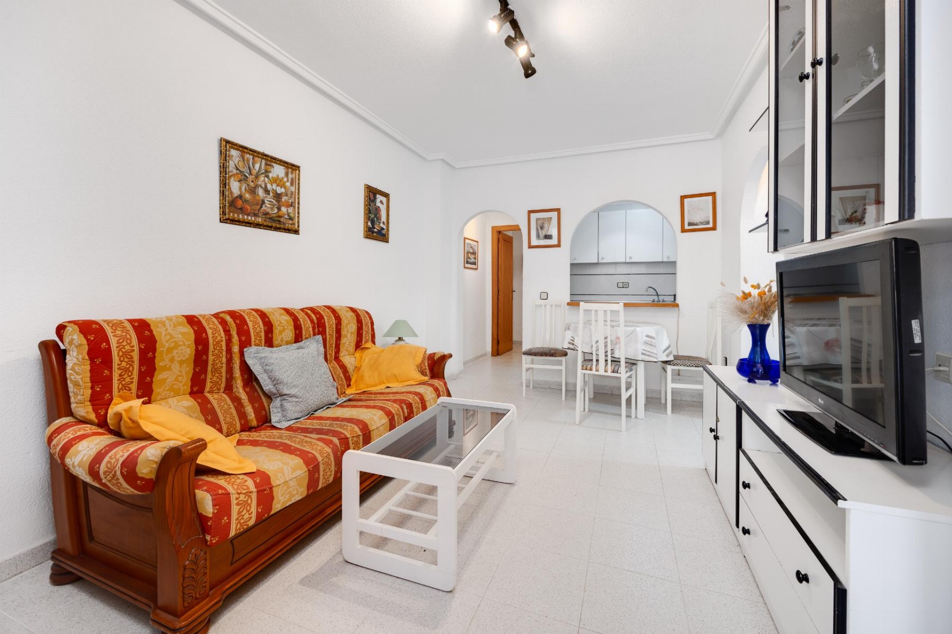 Resale - Apartment -
Torrevieja - Costa Blanca