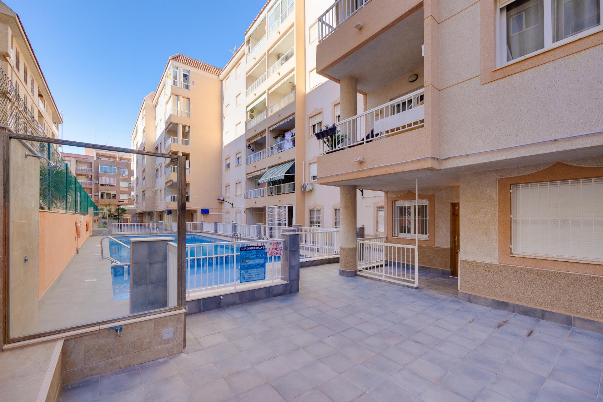 Resale - Apartment -
Torrevieja - Costa Blanca