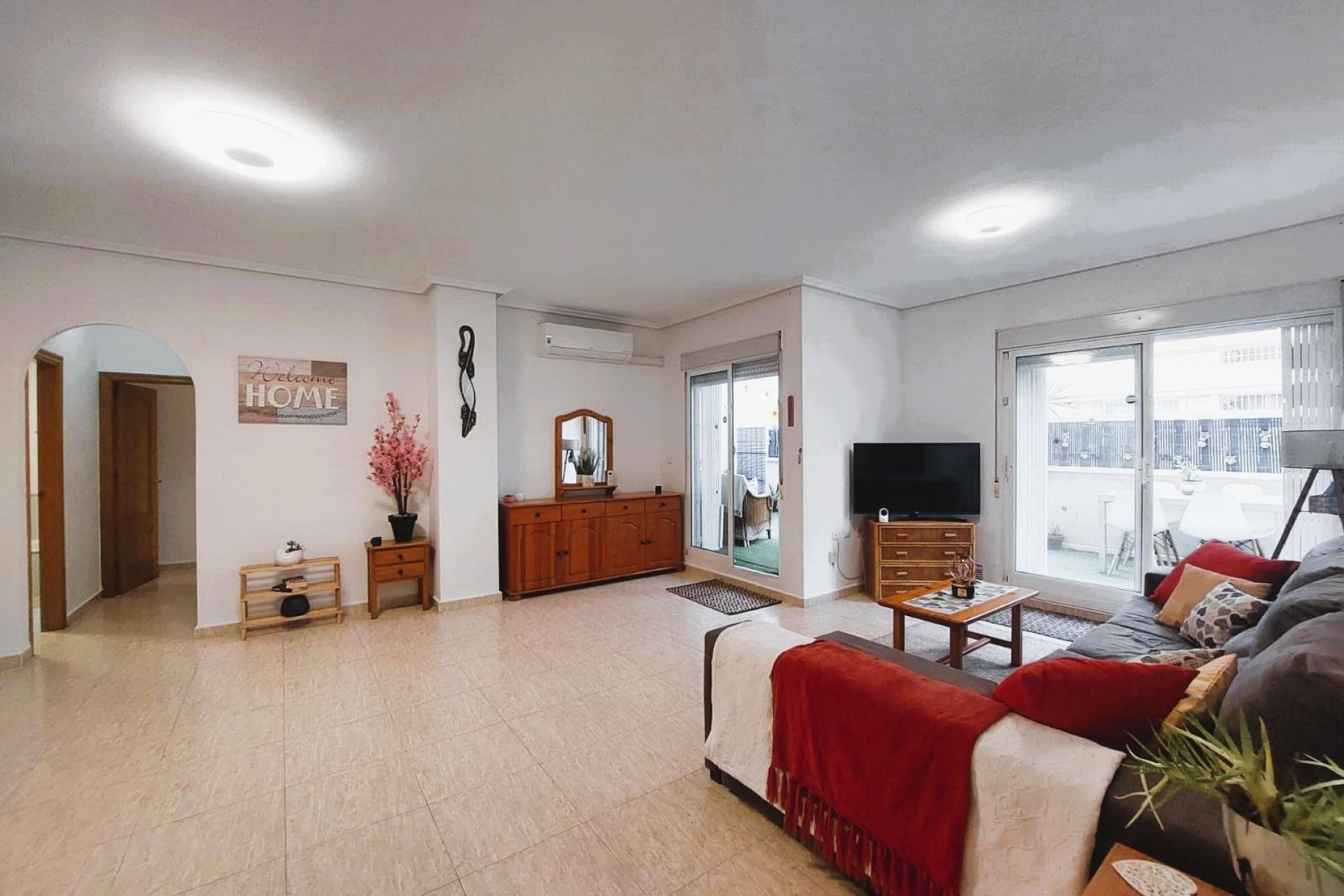 Resale - Apartment -
Torrevieja - Costa Blanca