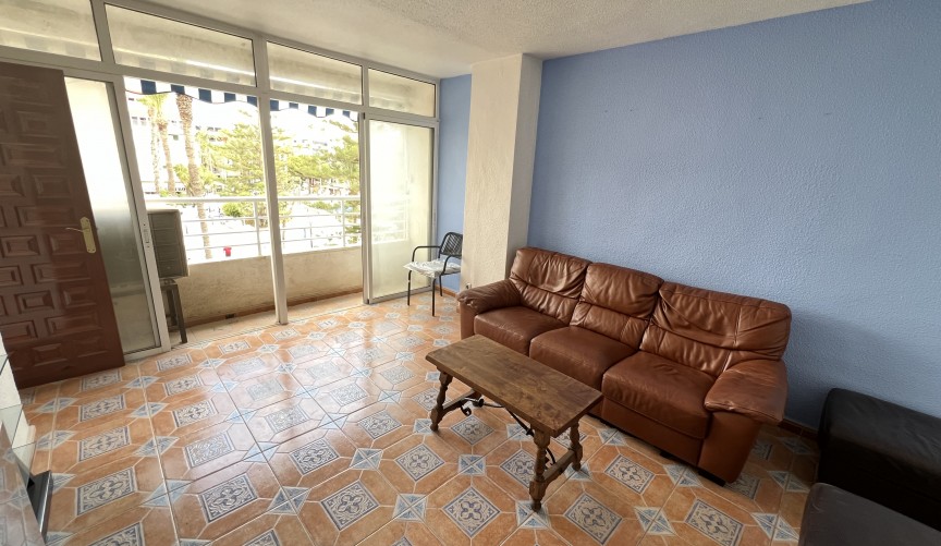 Resale - Apartment -
Torrevieja - Costa Blanca