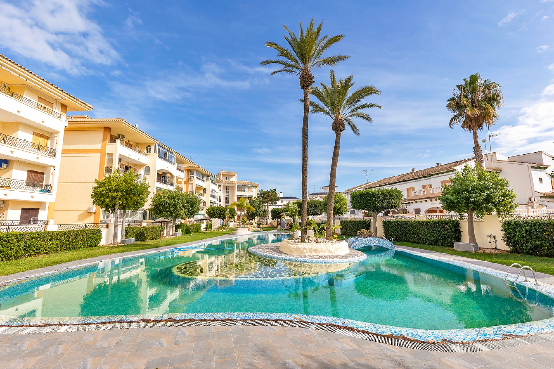 Resale - Apartment -
Torrevieja - Costa Blanca