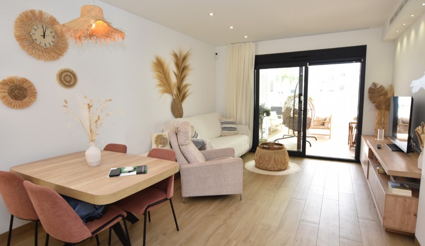 Resale - Apartment -
Torrevieja - Costa Blanca