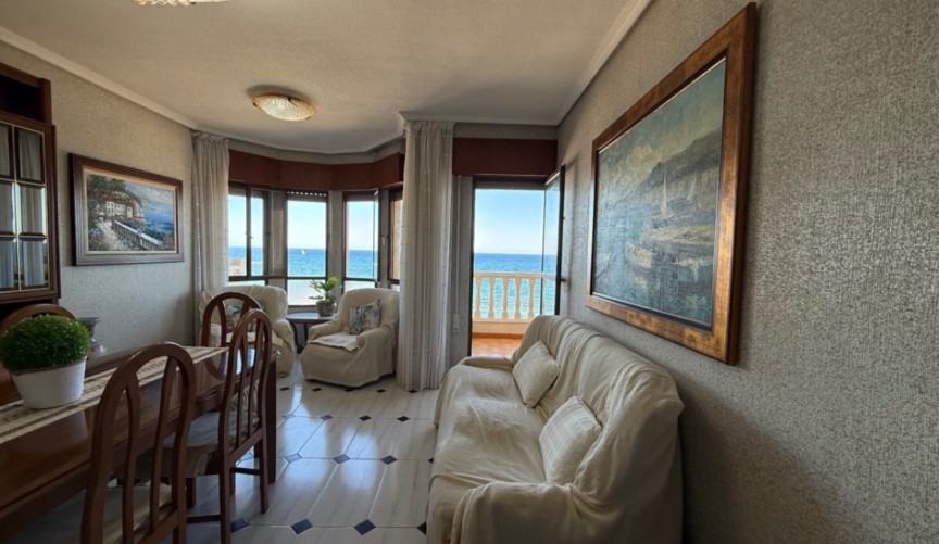 Resale - Apartment -
Torrevieja - Costa Blanca