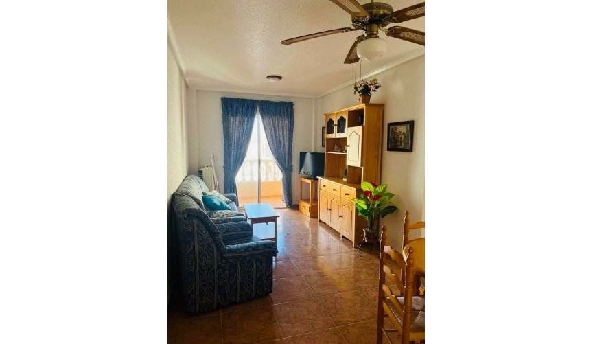 Resale - Apartment -
Torrevieja - Costa Blanca