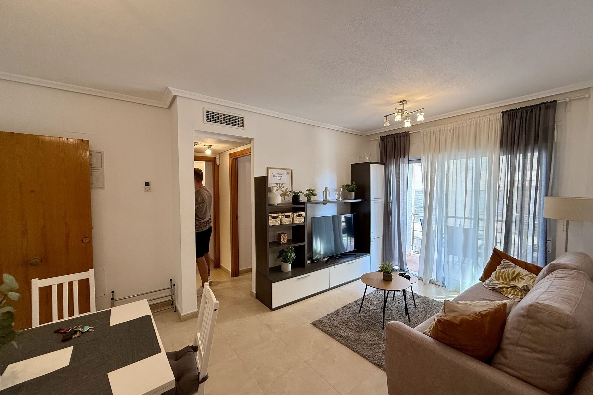 Resale - Apartment -
Torrevieja - Costa Blanca
