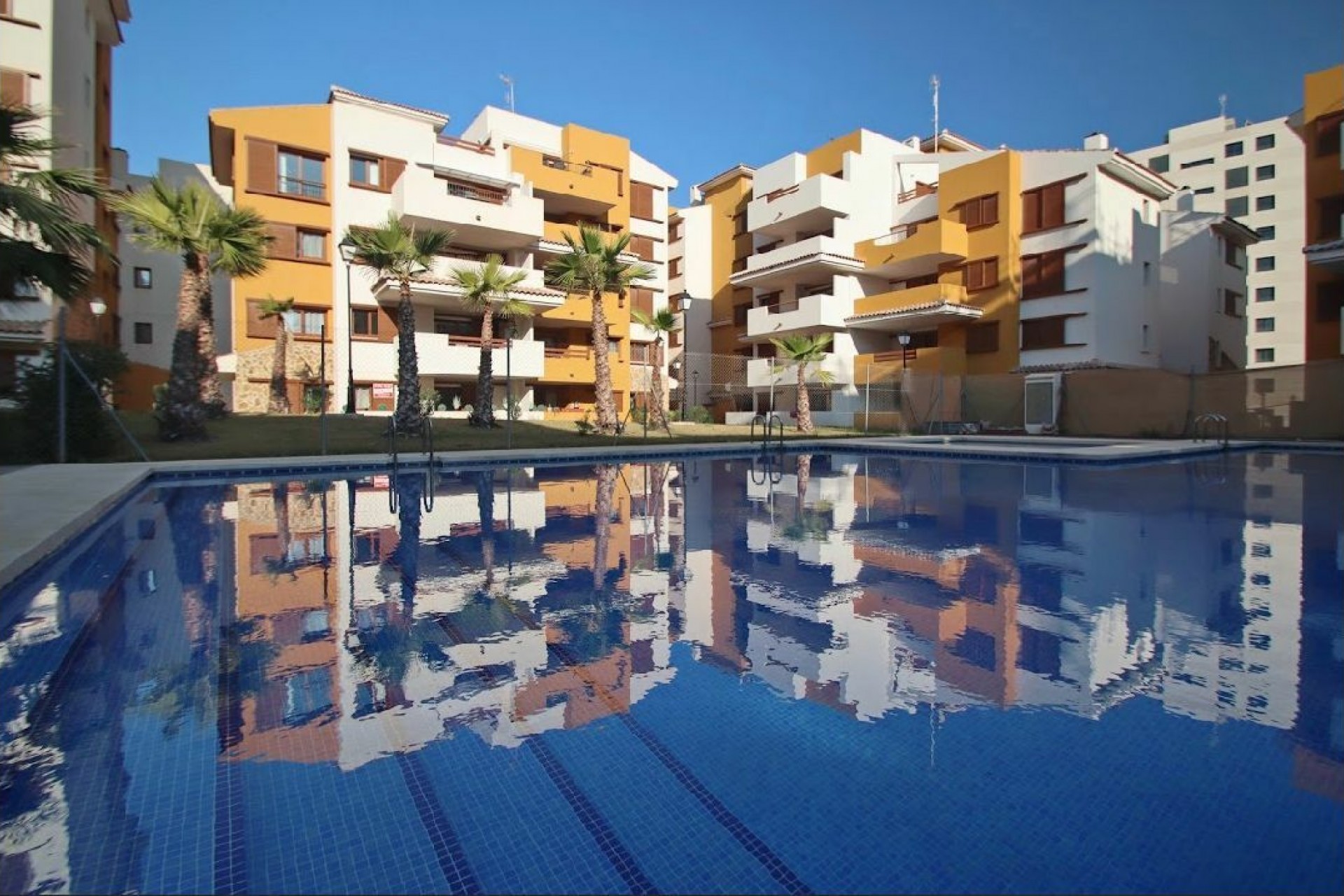 Resale - Apartment -
Torrevieja - Costa Blanca