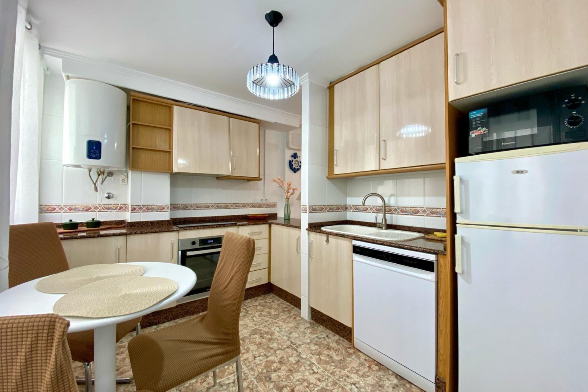 Resale - Apartment -
Torrevieja - Costa Blanca