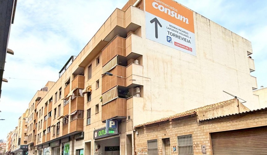 Resale - Apartment -
Torrevieja - Costa Blanca