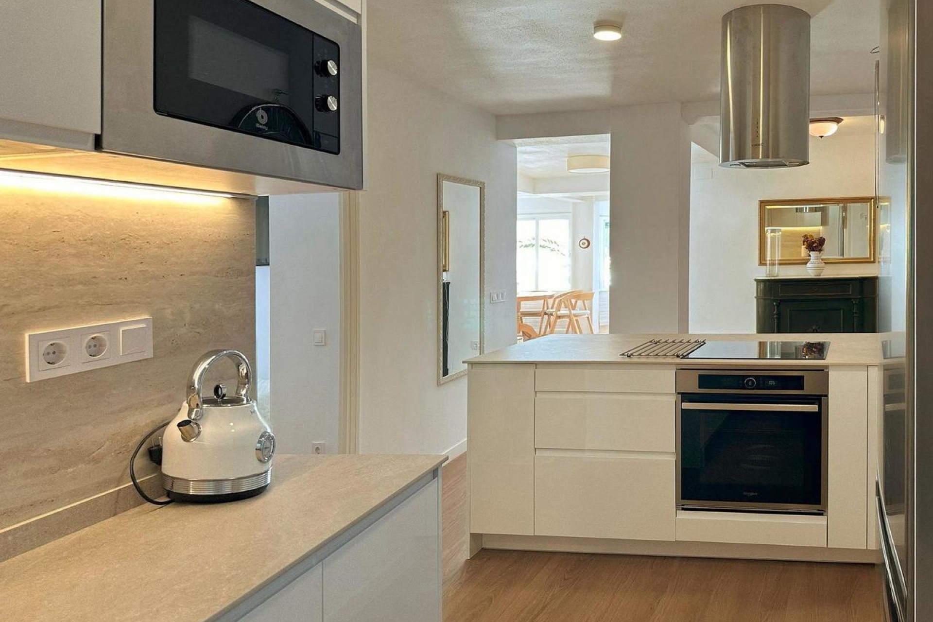 Resale - Apartment -
Torrevieja - Costa Blanca