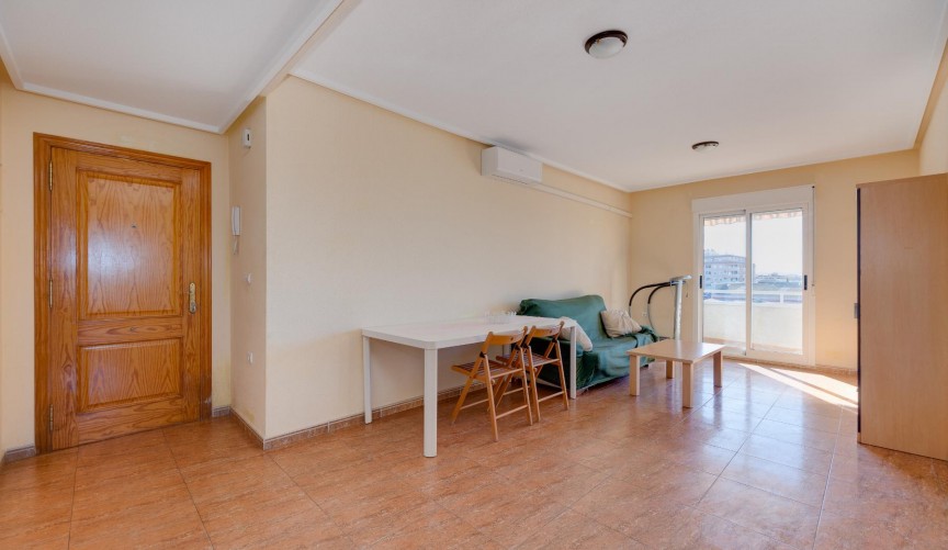 Resale - Apartment -
Torrevieja - Costa Blanca