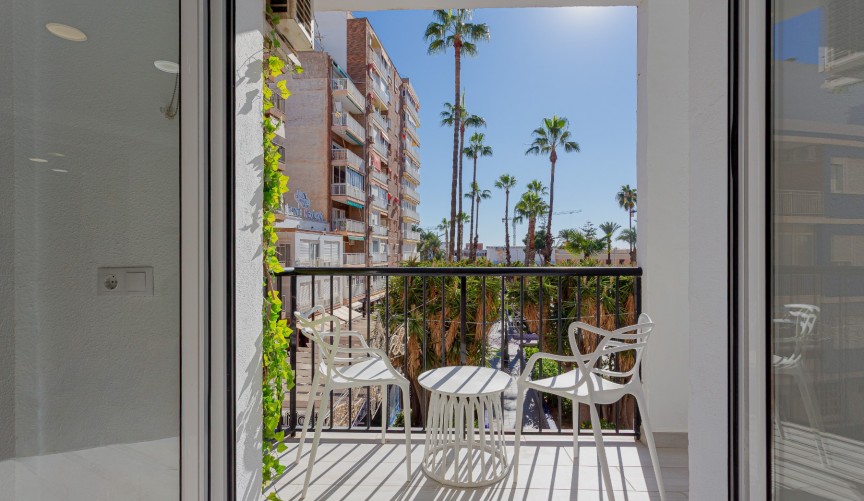 Resale - Apartment -
Torrevieja - Costa Blanca