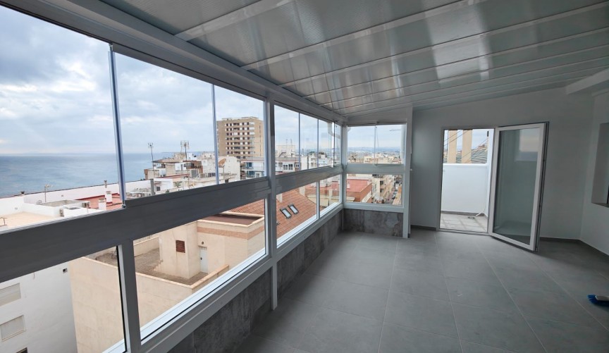 Resale - Apartment -
Torrevieja - Costa Blanca