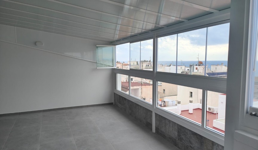 Resale - Apartment -
Torrevieja - Costa Blanca