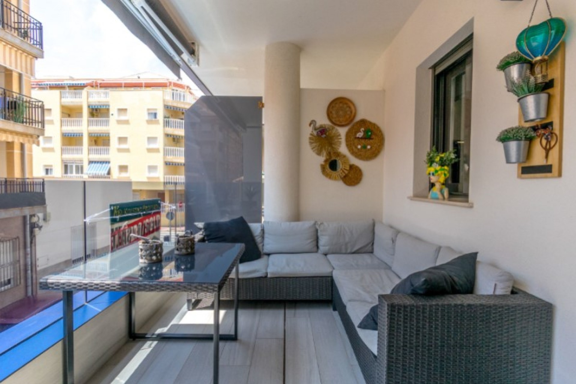 Resale - Apartment -
Torrevieja - Costa Blanca