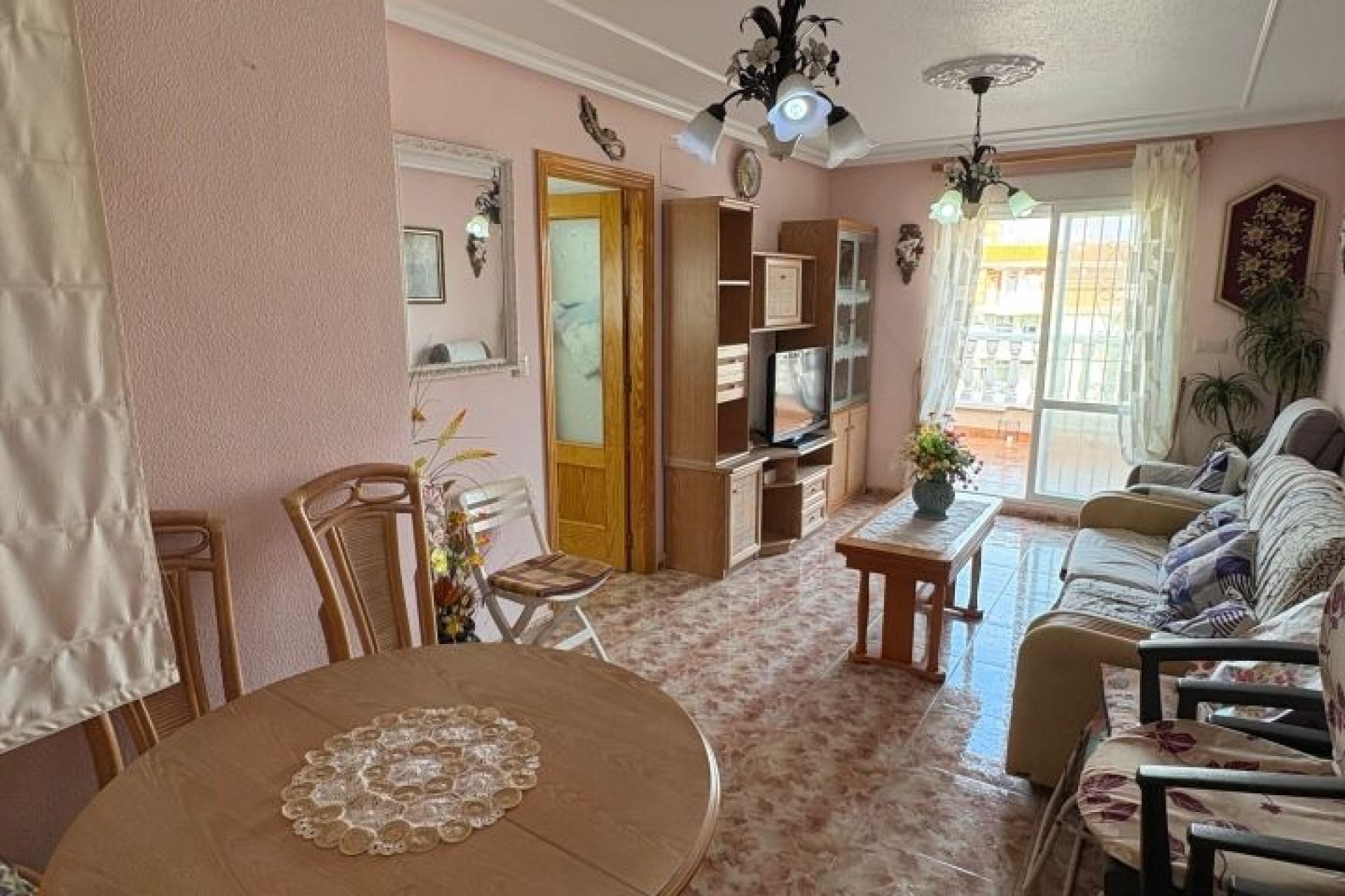Resale - Apartment -
Torrevieja - Costa Blanca