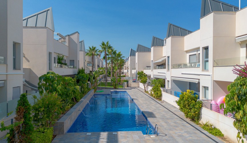 Resale - Apartment -
Torrevieja - Costa Blanca