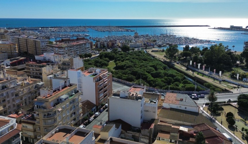Resale - Apartment -
Torrevieja - Costa Blanca