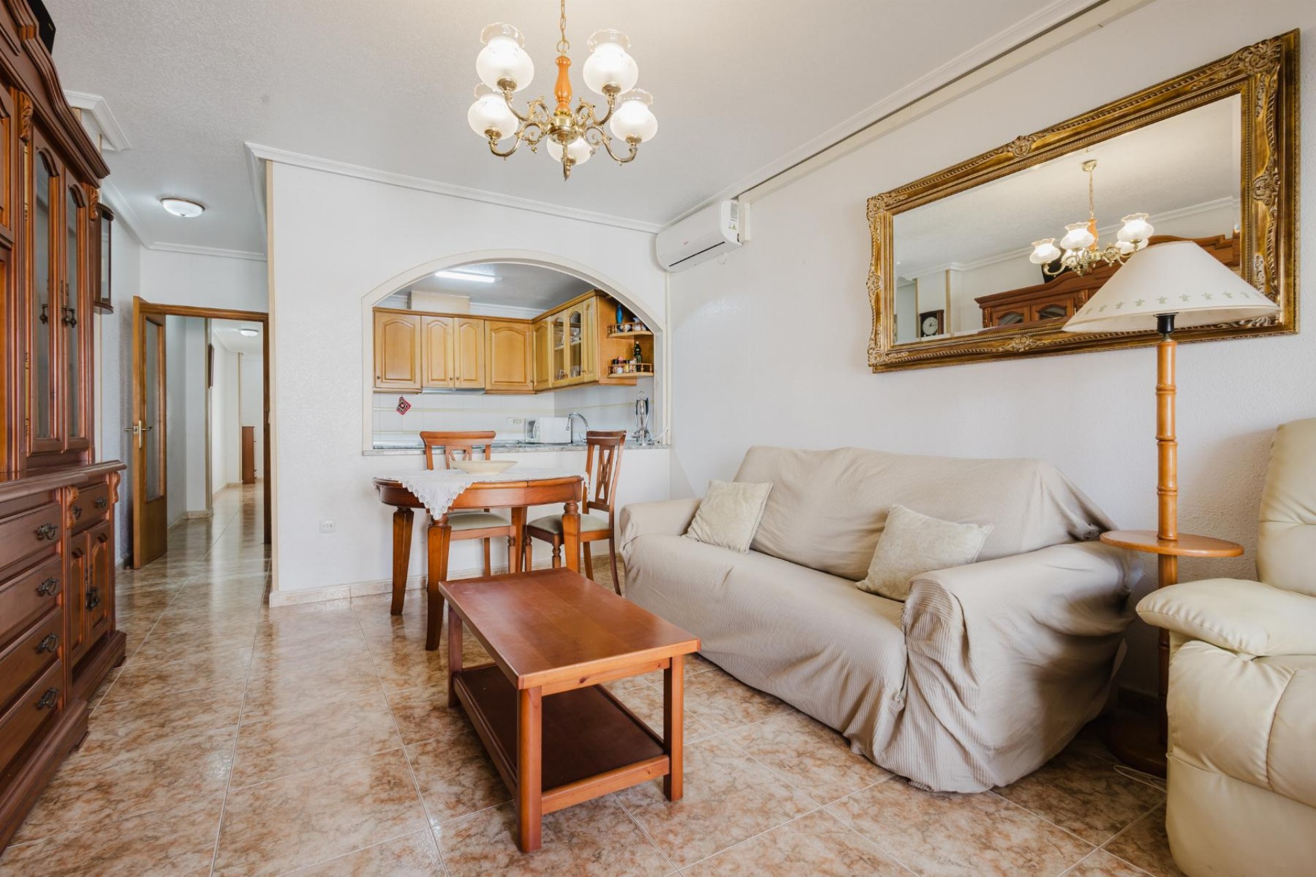 Resale - Apartment -
Torrevieja - Costa Blanca