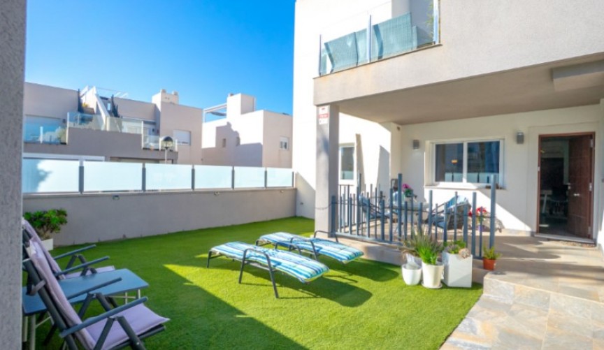 Resale - Apartment -
Torrevieja - Costa Blanca