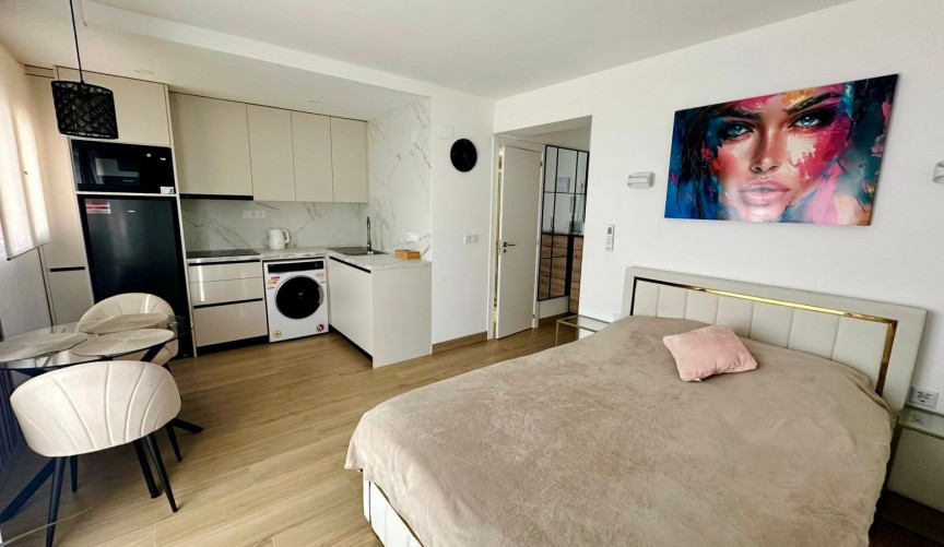 Resale - Apartment -
Torrevieja - Costa Blanca