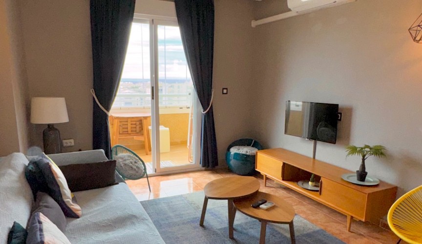 Resale - Apartment -
Torrevieja - Costa Blanca