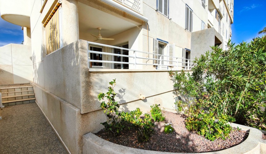 Resale - Apartment -
Torrevieja - Costa Blanca