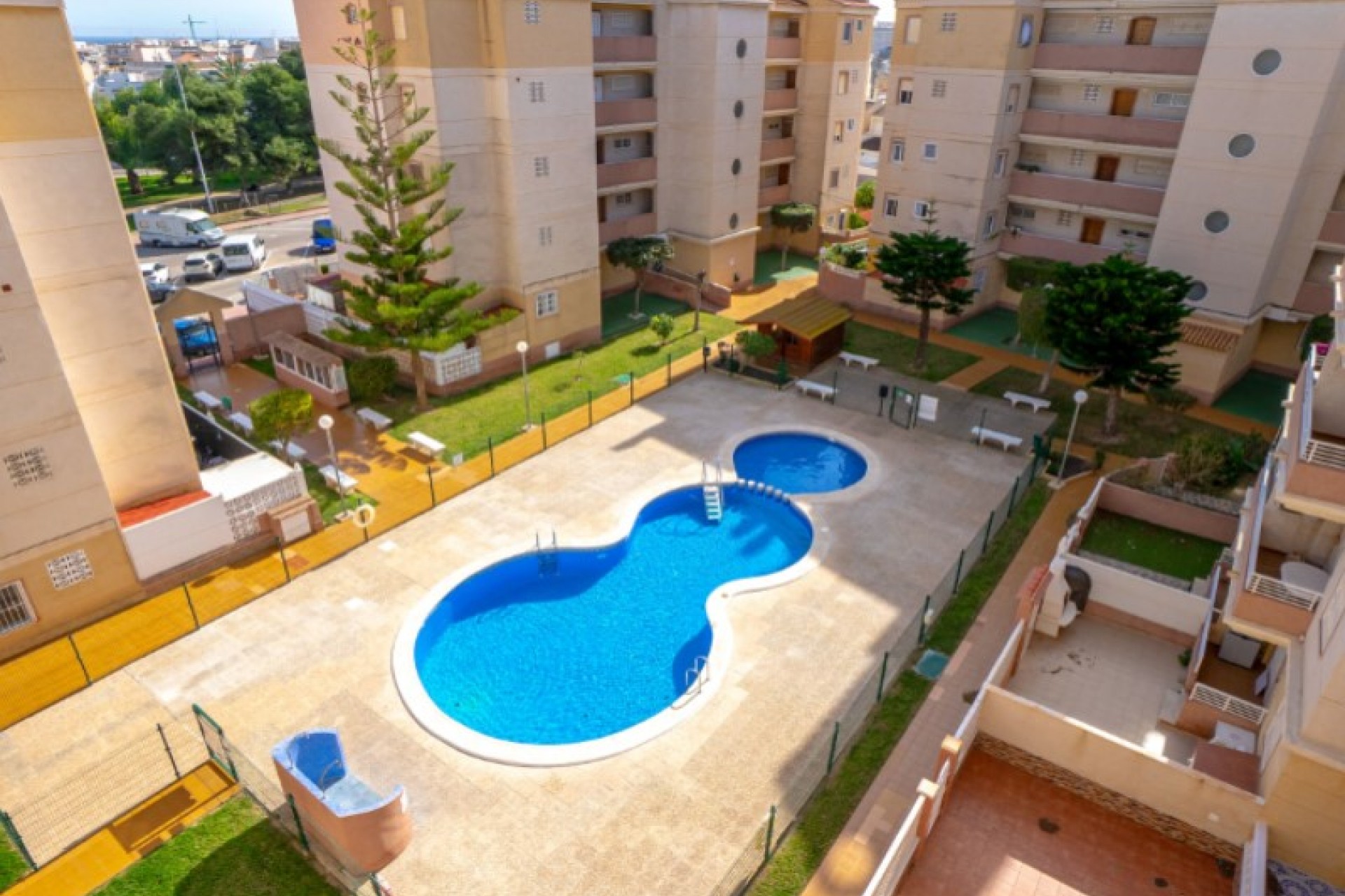 Resale - Apartment -
Torrevieja - Costa Blanca